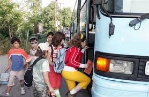 Η Περιφέρεια &quot;καρφώνει&quot; το Δήμο Μεσσήνης για το θέμα της μεταφοράς των μαθητών