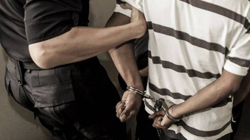 Λαμία: Εξαρθρώθηκε σπείρα Ρομά - Εκλεβαν εξοχικά, τσάντες, επιχειρήσεις