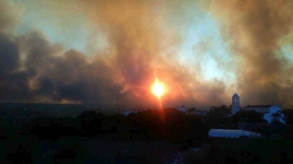 Για 4η ημέρα μαίνεται η πυρκαγιά στα Κύθηρα - Νοτιοδυτικά το μεγάλο πύρινο μέτωπο
