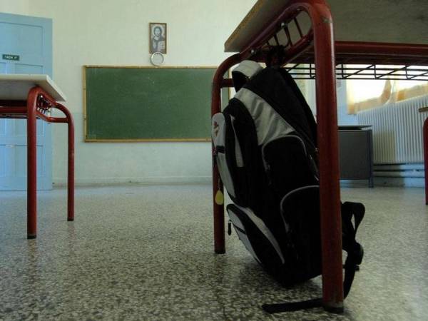 Συνεχίζονται οι κινητοποιήσεις για τη μεταφορά των μαθητών στη Μάνη