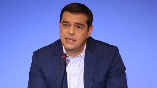 Αλέξης Τσίπρας: Η κυβέρνηση υλοποιεί τη δέσμευσή της για την ενίσχυση της διαπραγματευτικής δύναμης των εργαζομένων