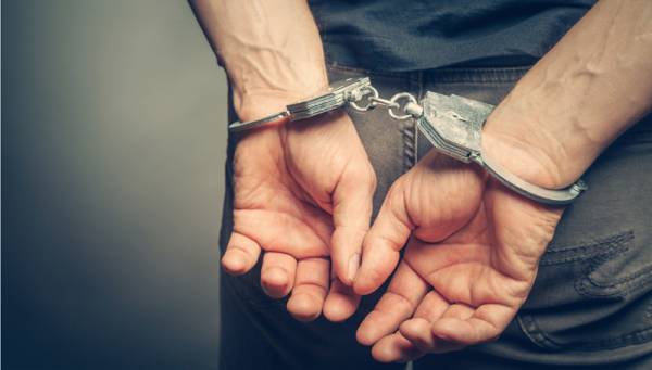 Σύλληψη 23χρονου για πορνογραφία ανηλίκων μέσω διαδικτύου