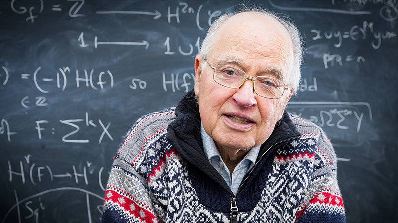 Βρετανία: Διάσημος συνταξιούχος μαθηματικός ισχυρίζεται ότι έλυσε την «Υπόθεση Ρίμαν»