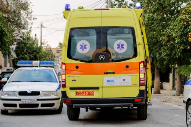 Τρεις νεκροί μετά από σύγκρουση δύο Ι.Χ. στην εθνική Θεσσαλονίκης - Ευζώνων