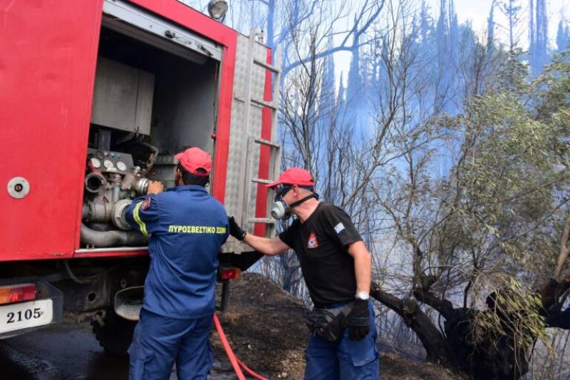 Λαύριο: Παραδόθηκε ο αξιωματούχος του Δήμου Λαυρεωτικής που αναζητούνταν για την πυρκαγιά