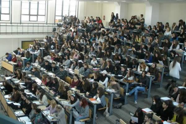 2.510 θέσεις για νέους φοιτητές σε Πανεπιστήμιο και ΤΕΙ Πελοποννήσου