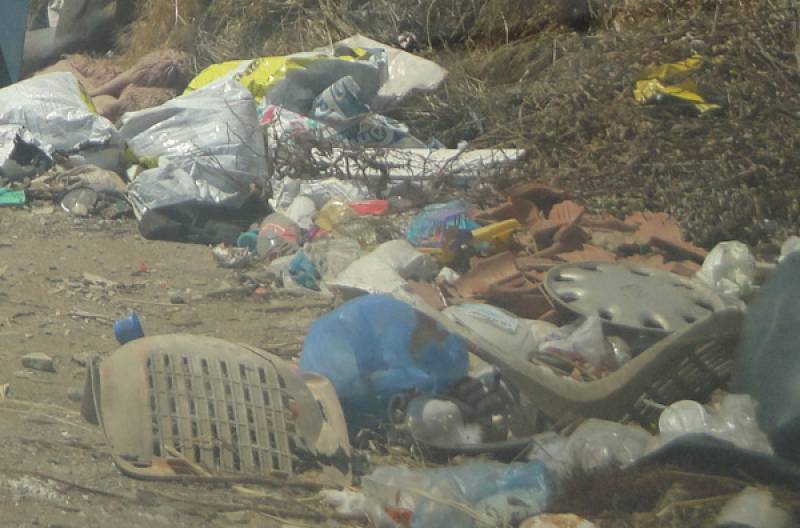 Πρόβλημα με τα σκουπίδια σε περιοχές της Καλαμάτας