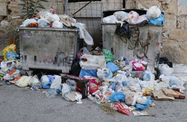 Ο Nίκας προτείνει: “Η κυβέρνηση να πληρώνει την ΤΕΡΝΑ για τα σκουπίδια”