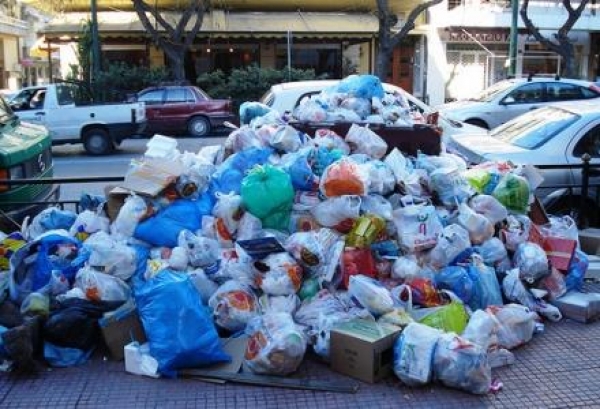 Να κηρυχθεί το Γύθειο σε κατάσταση έκτακτης ανάγκης για τα σκουπίδια ζητούν οι κάτοικοι με επιστολή στον πρωθυπουργό