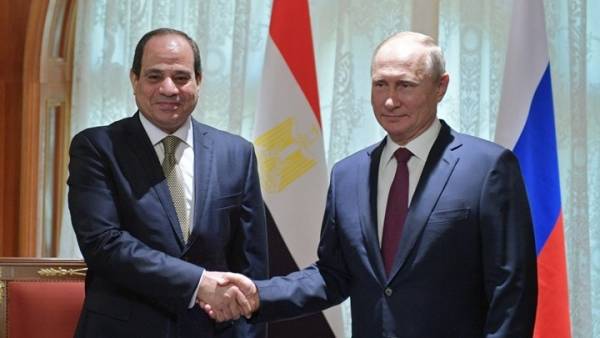 Μόσχα και Κάιρο ενισχύουν την ενεργειακή τους συνεργασία