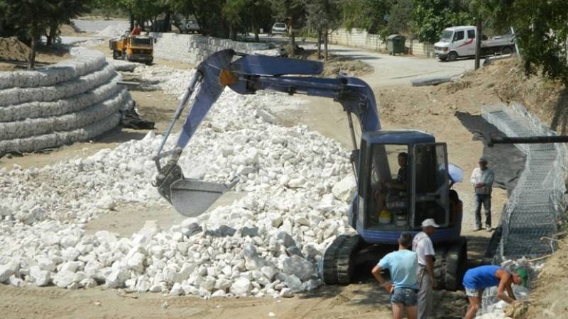 Αντιπλημμυρικά έργα και καθαρισμοί σε σαράντα οκτώ ρέματα σε όλη τη Θεσσαλονίκη