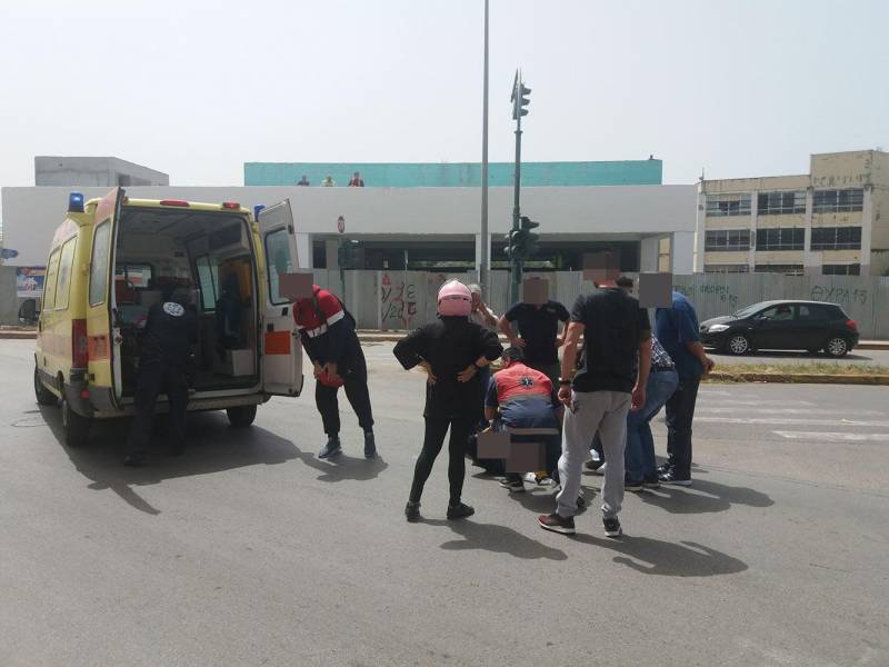 Τροχαίο με έναν τραυματία σε κεντρική διασταύρωση της Καλαμάτας