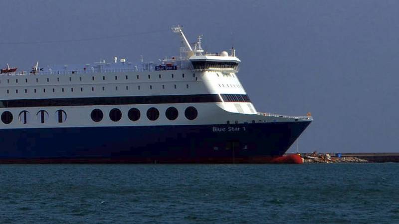 Νεκρός ανασύρθηκε επιβάτης του Blue Star Naxos που έπεσε στη θάλασσα ανοικτά της Σύρου