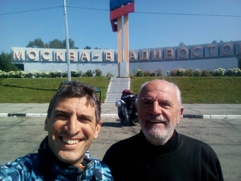 Καλαμάτα - Βλαδιβοστόκ: Δύο Καλαματιανοί στα χνάρια του Μιχαήλ Στρογκόφ (βίντεο-φωτογραφίες)