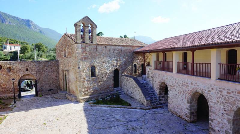 Καλαμάτα: Ξανανοίγει το ιστορικό μοναστήρι της Βελανιδιάς (βίντεο-φωτογραφίες)