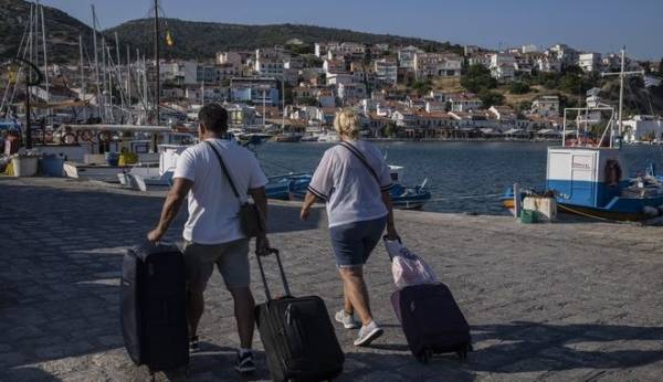 Γιατί εγκαταλείπουν την Ελλάδα οι Σκανδιναβοί τουρίστες