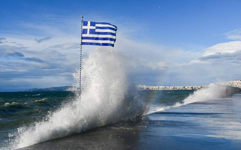 Συνεχίζονται τα προβλήματα στις ακτοπλοϊκές συγκοινωνίες από ισχυρούς ανέμους στο Αιγαίο