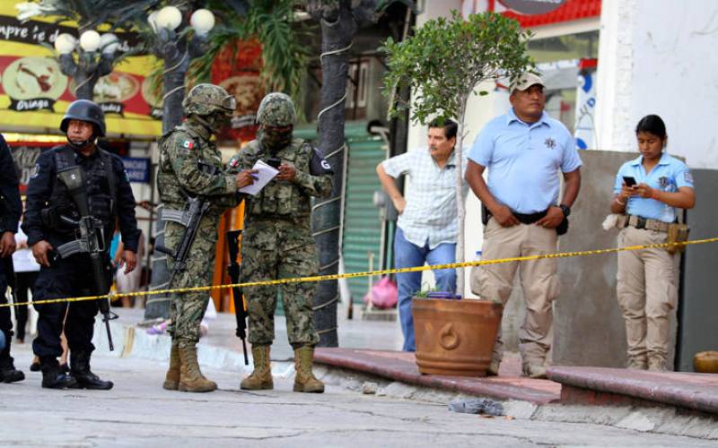 Ακαπούλκο: Ένοπλος σκότωσε εν ψυχρώ πέντε ανθρώπους (Βίντεο)