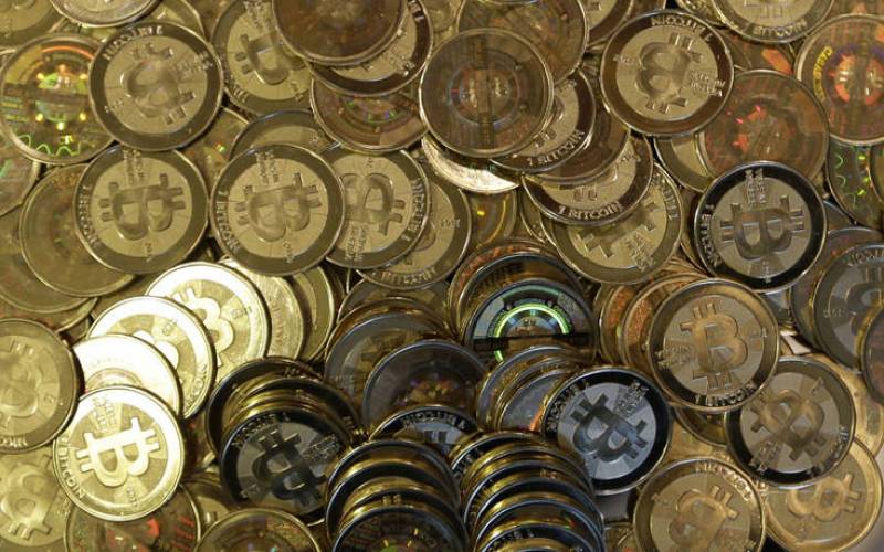 Bitcoin: Υποχωρεί από το υψηλότερο επίπεδο των τελευταίων 15 μηνών