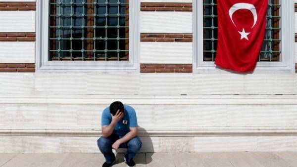 Τουρκία: Τέσσερις συλλήψεις εξαιτίας σκίτσου που κορόιδευε τον Ερντογάν