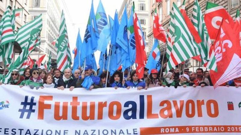 Ιταλία: Κινητοποίηση των ιταλικών συνδικάτων με αίτημα τη δημιουργία θέσεων εργασίας