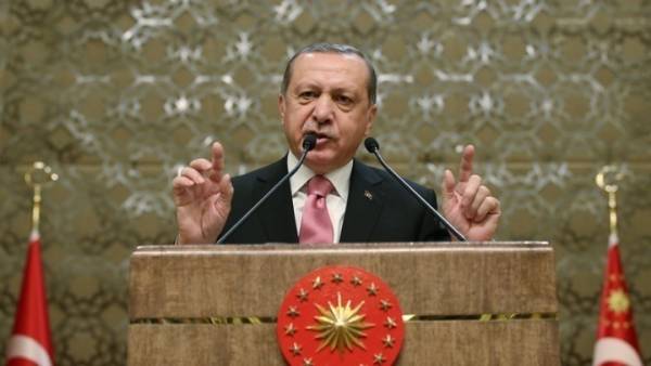 Ερντογάν: Αναγκαία η δέσμευση όλων για να αντιμετωπιστούν οι επιθέσεις στην τουρκική οικονομία