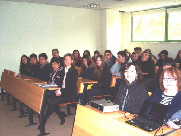 Επίσκεψη μαθητών του 6ου Λυκείου Καλαμάτας στο Πανεπιστήμιο Ιωαννίνων (φωτογραφίες)