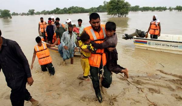 Πακιστάν: Άνευ προηγουμένου βροχοπτώσεις πλήττουν τη χώρα